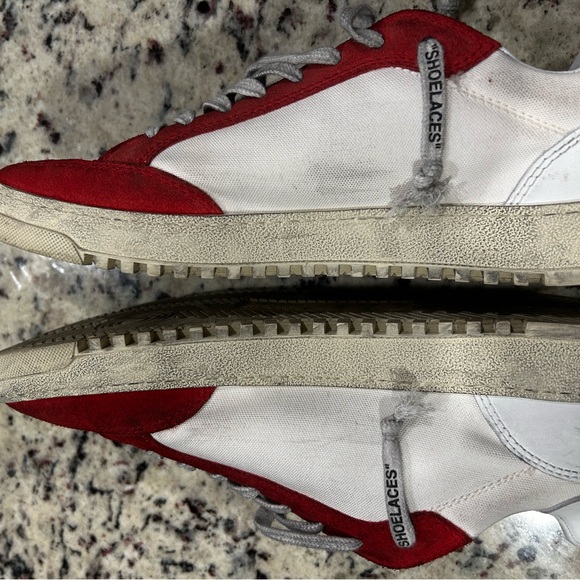 OFF-WHITE Vulcanized 5.0 Low Top Men’s Size 10 / 43